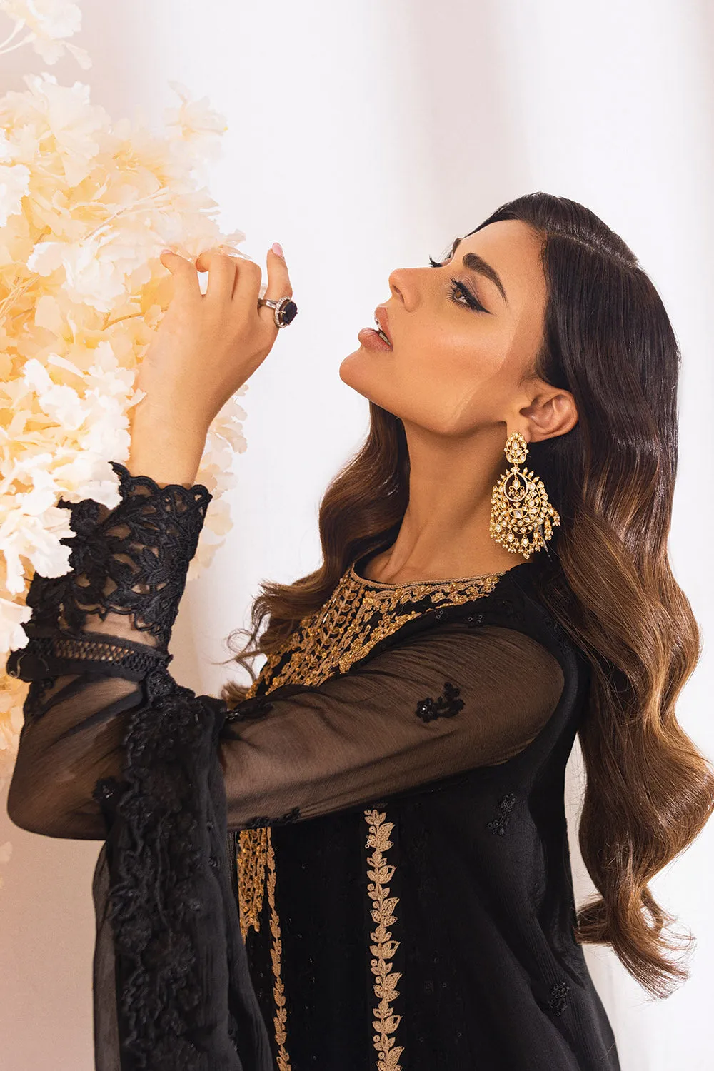 Azure Luxe Eid Embroidered Formal Collection – Raven Aura