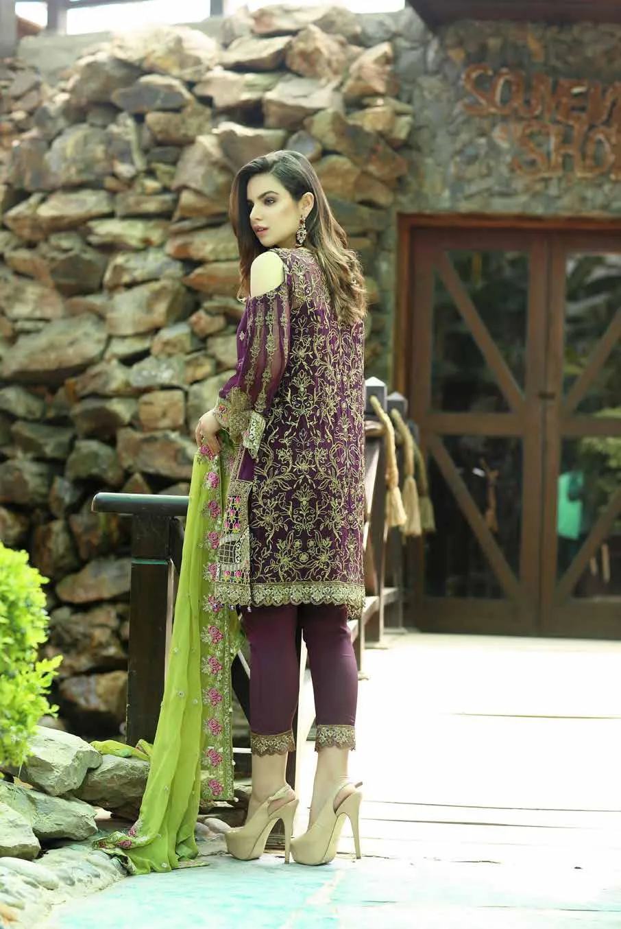 Eshaal Luxury Embroidered Festive Eid Chiffon Collection by Emaan Adeel – EA04