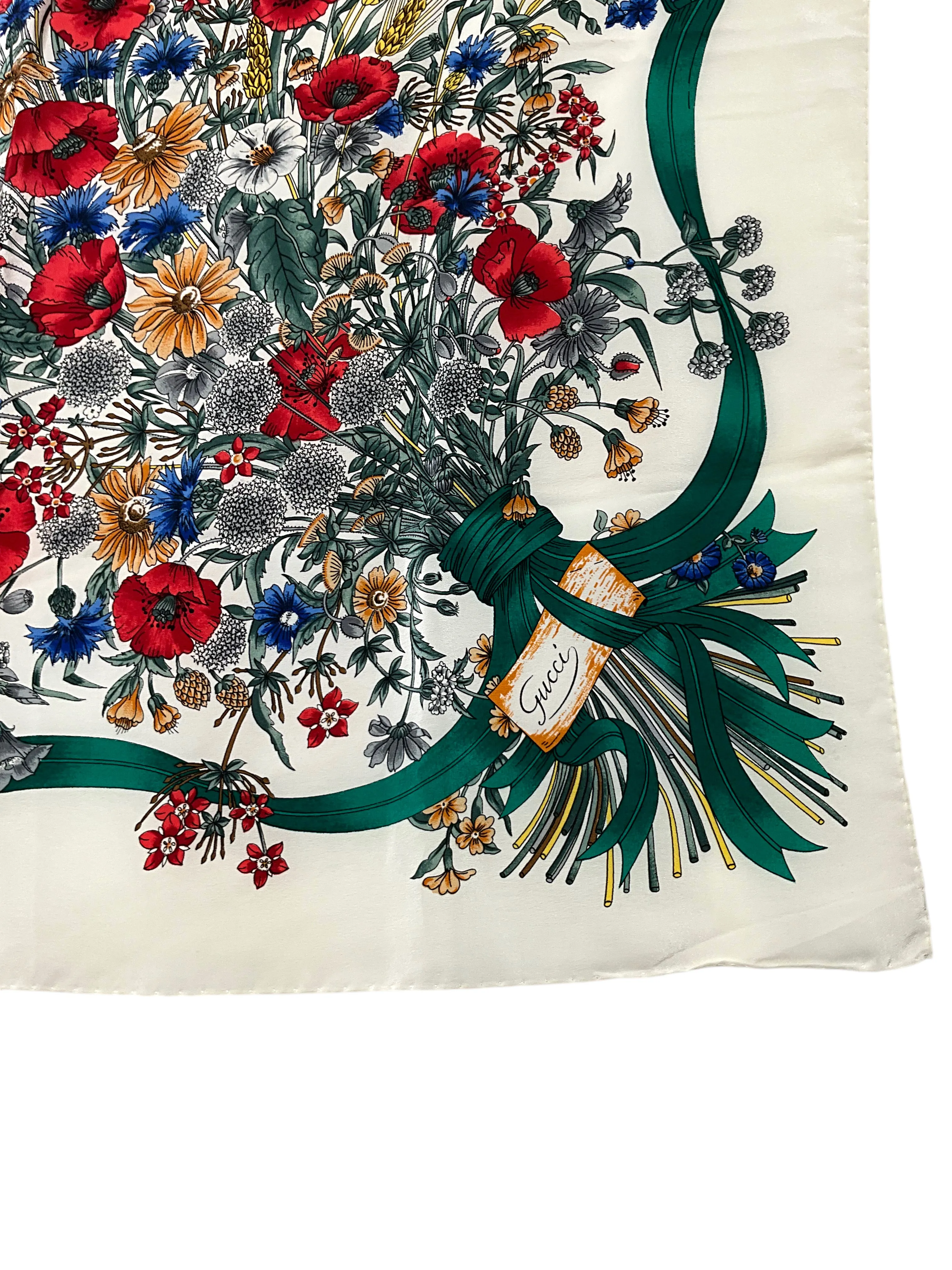 GUCCI Floral Print Silk Crepe Scarf