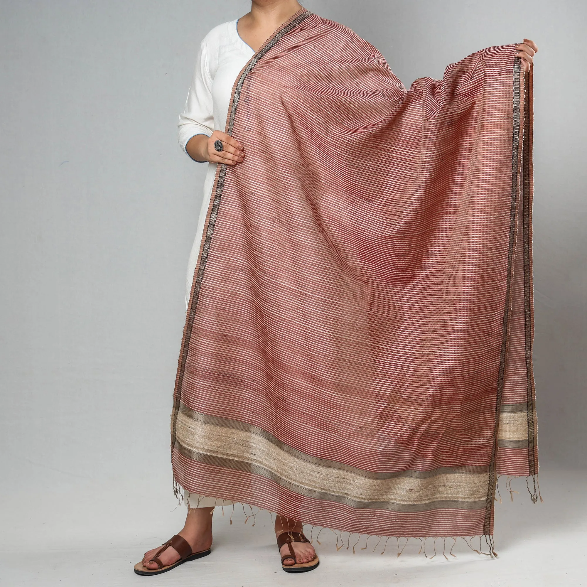 Peach -Traditional Maheshwari Silk Cotton Handloom Checks Dupatta