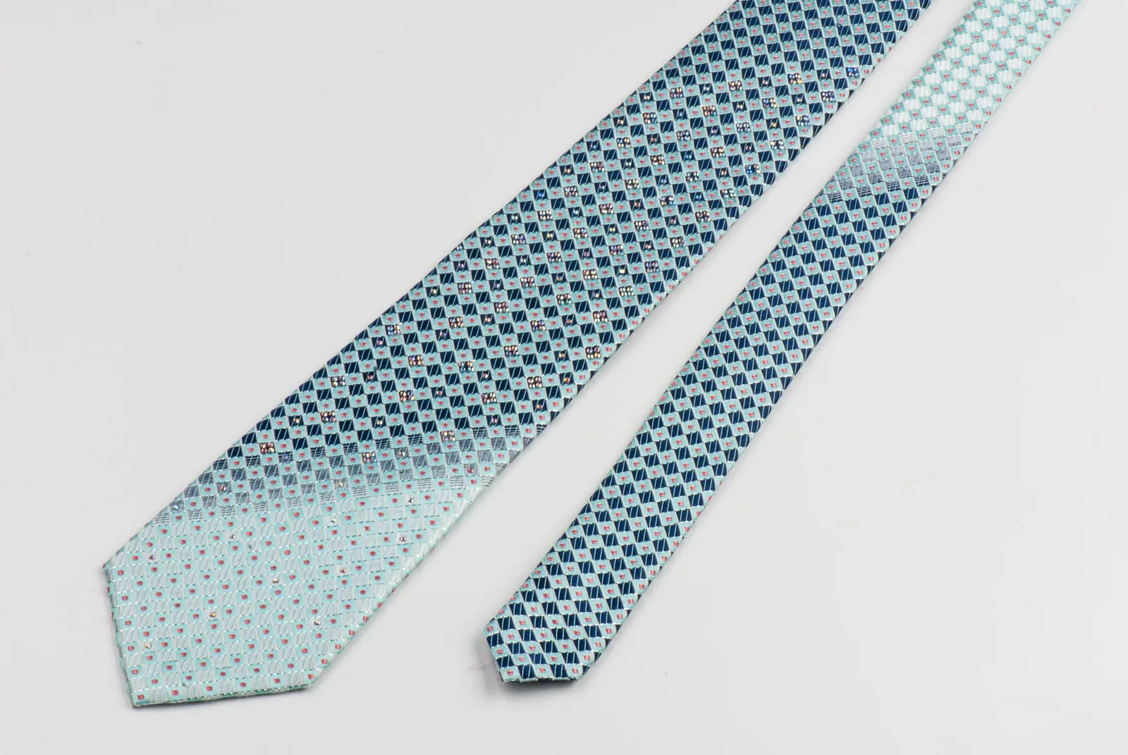 Pierre Cardin Silk Neck Tie Blue Checker Design With Rhinestones 3 1/4 Inch