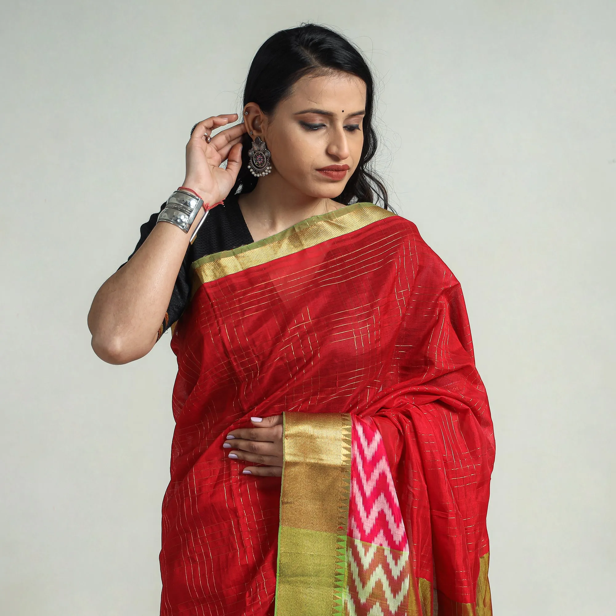 Red - Mangalagiri Silk Cotton Zari Checks Handloom Saree